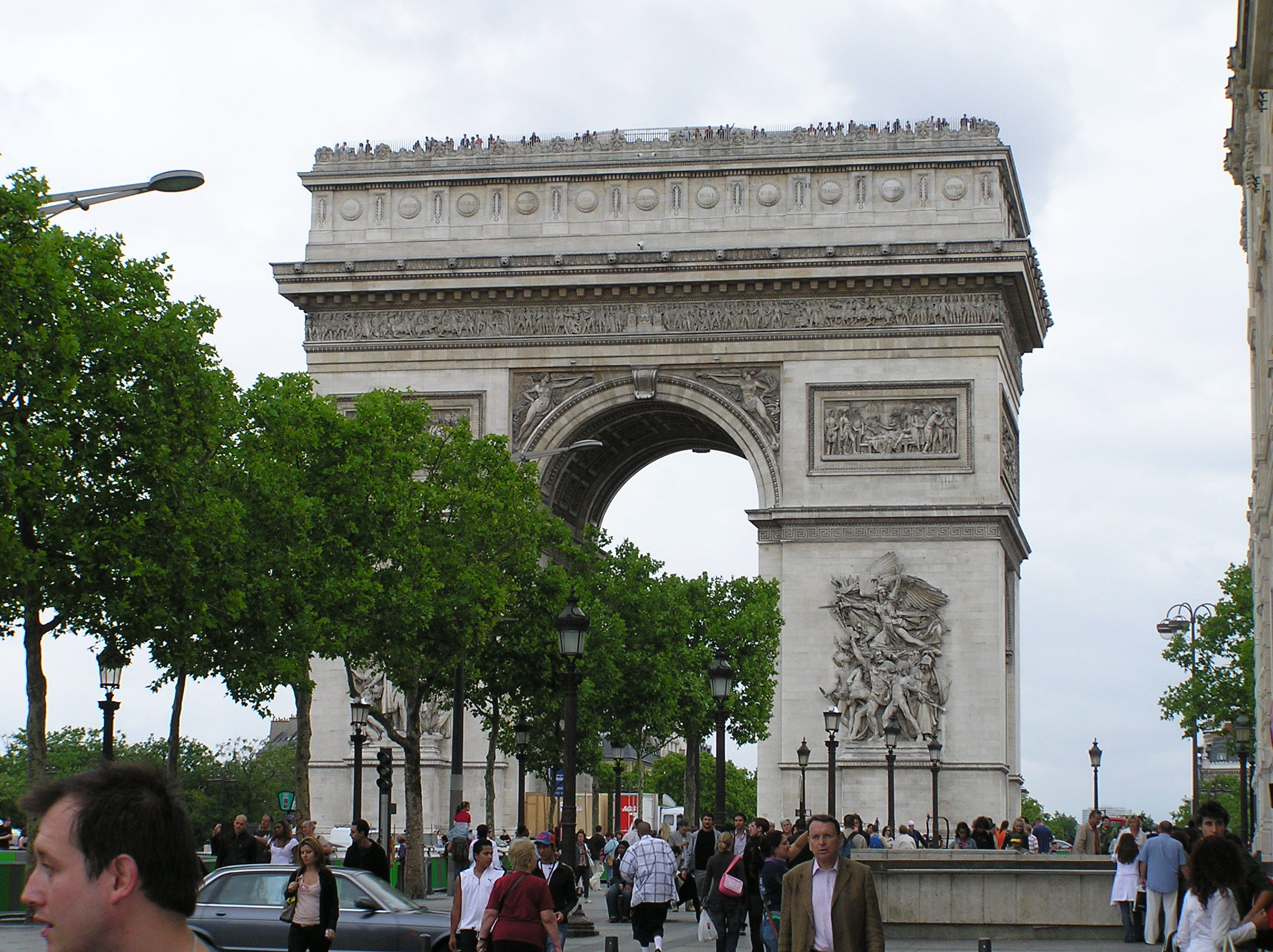 Arc De Triomphe