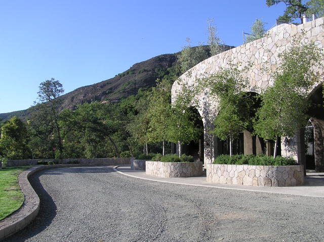 The top part of the cave - looking out to the side